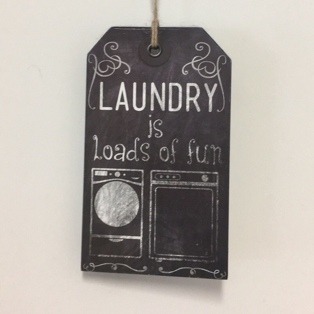 Laundry room sign